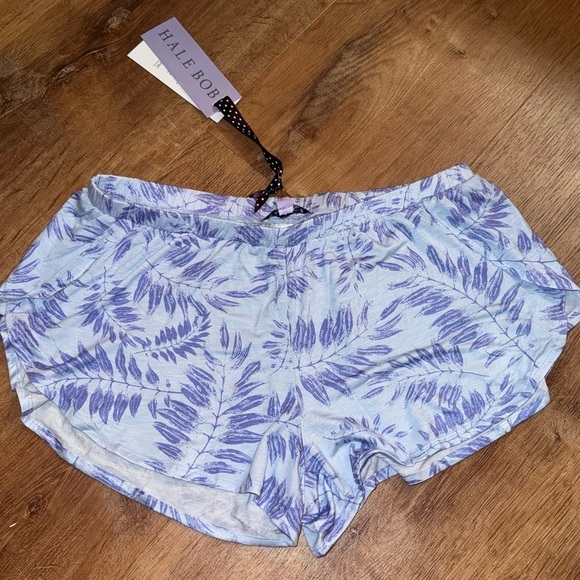 Hale Bob Pants - HALE BOB Women's Blue Leaf Print Shorts